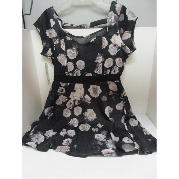 Sugar Kisses Women's Plus  Black Floral Dress 2X New - Picture 1 of 2